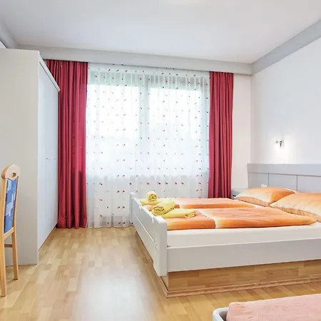 Weberhof Apartament *
